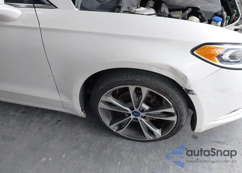 2017 Ford Fusion Titanium из США, поврежденный, VIN 3FA6P0K93HR148128